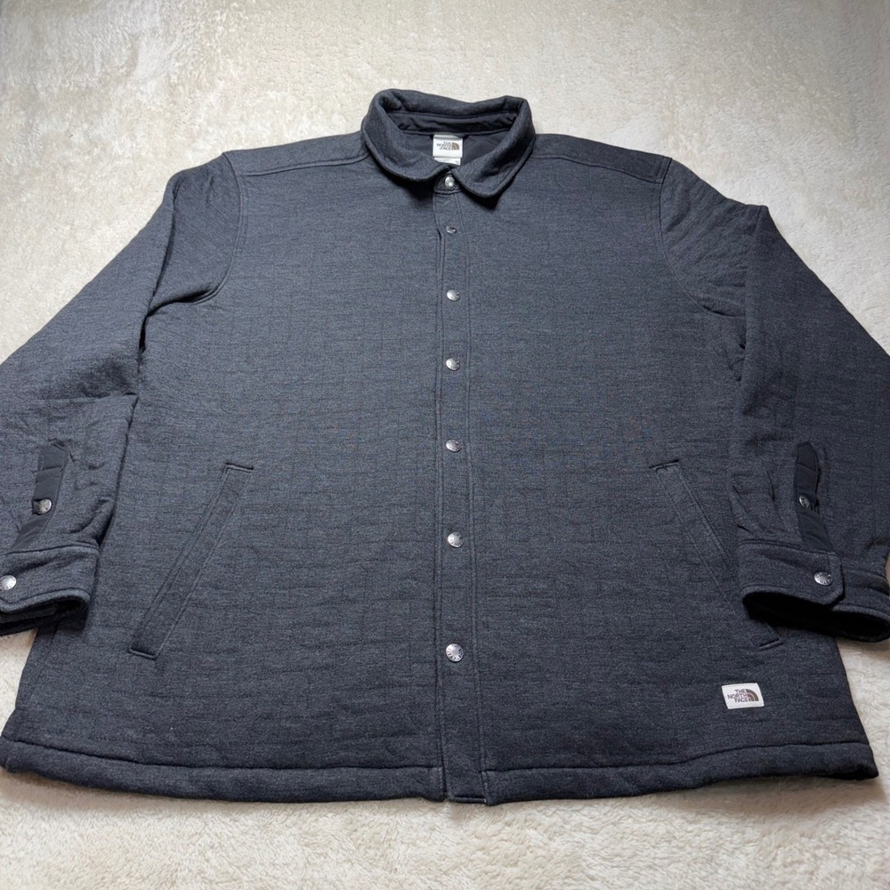 The North Face Mens XXL Dark Gray Quilted Snap Front Shirt Jacket Shacket Heavy